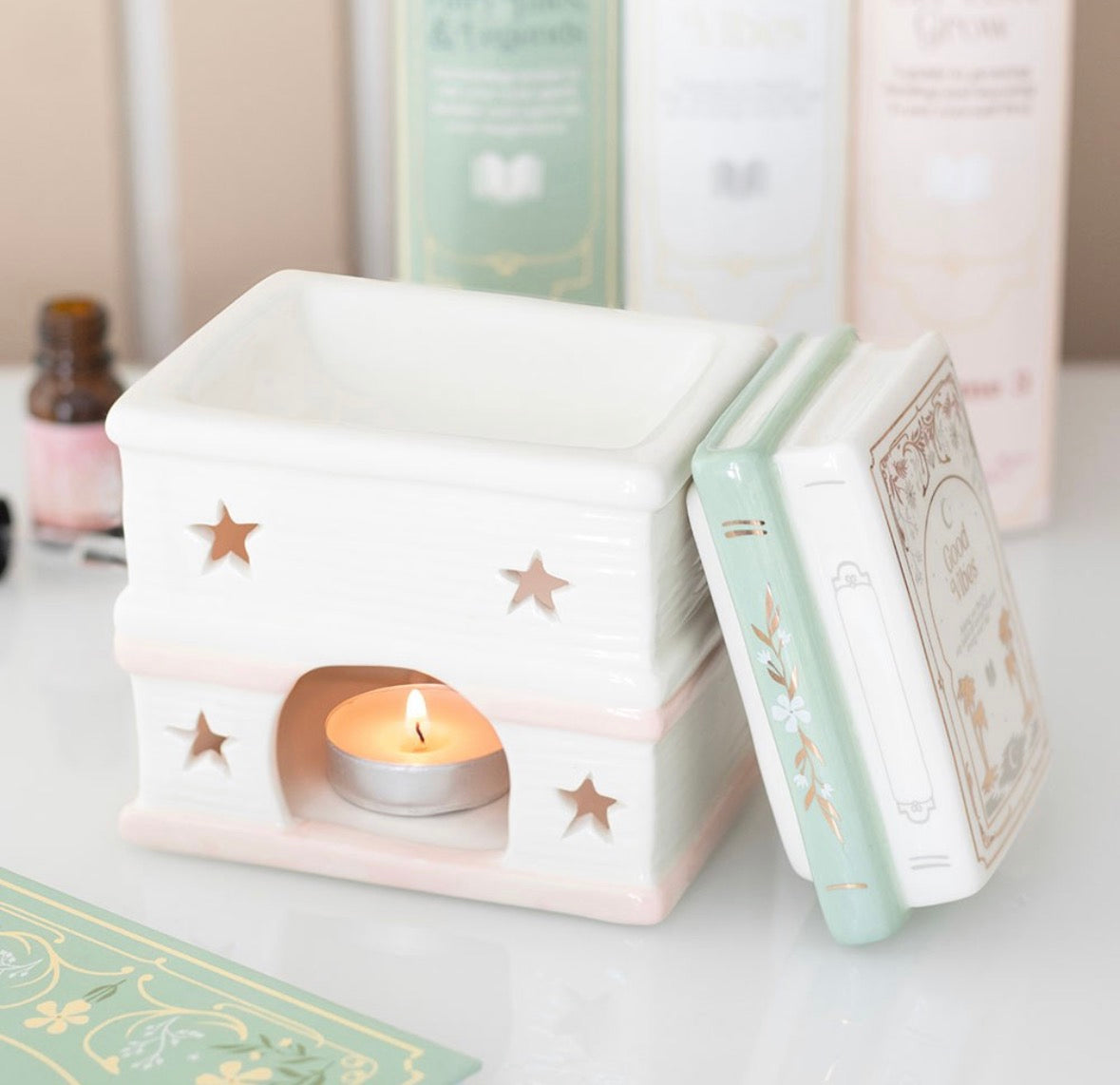 Book Of fairytales Oil/Wax Burner