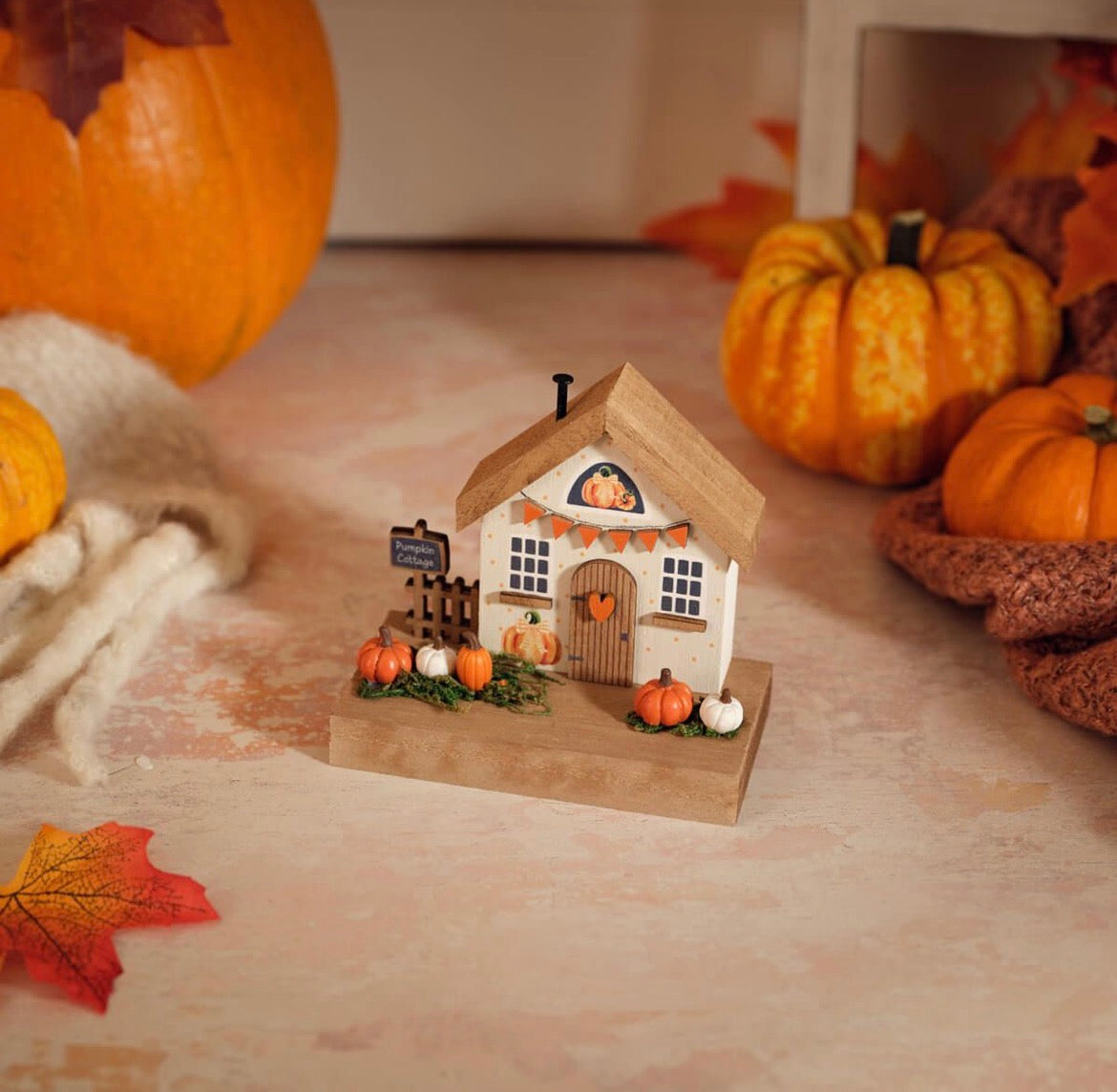 Miniature Wooden House “Pumpkin Cottage”