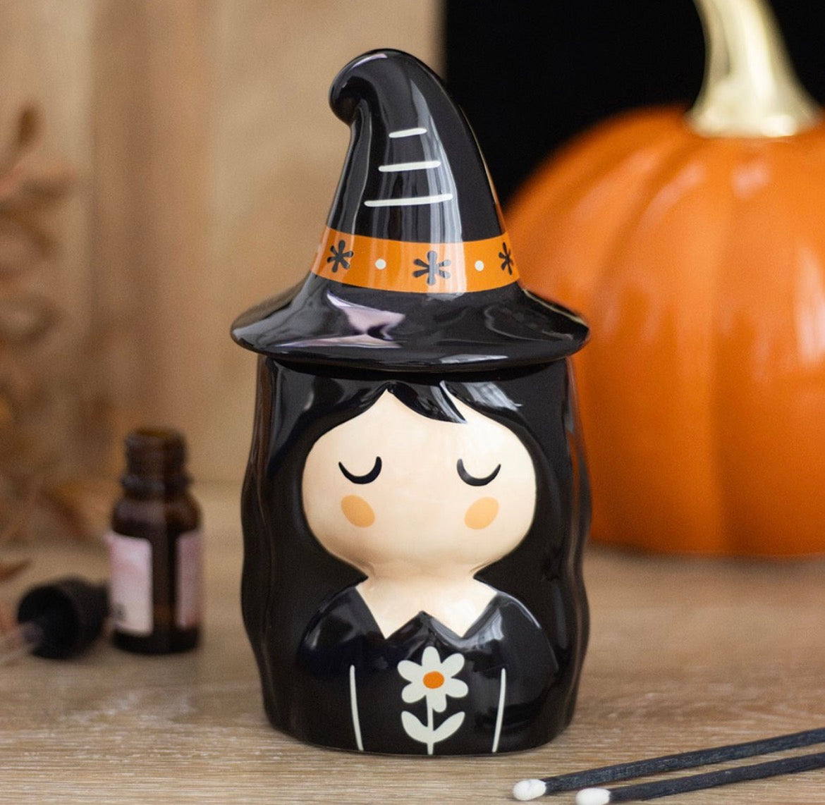 Frightful Folk witch Oil/Wax Burner
