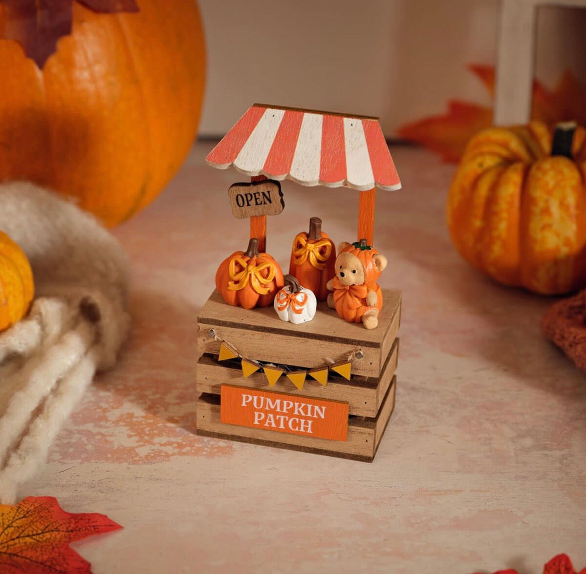 Miniature Wooden Teddy Bear Pumpkin Stall Ornament
